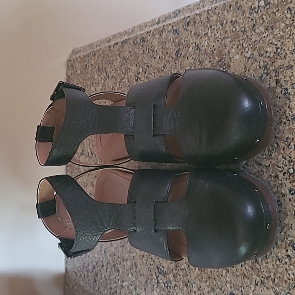 Vionic Faye T Strap Clog - image 1